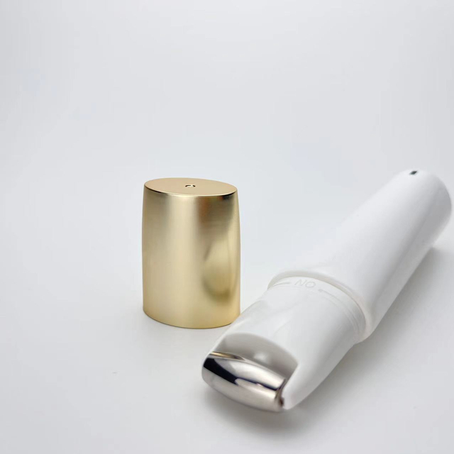 Dia 30mm One Stainless Oval Ball Roll on Plastic Tubes 