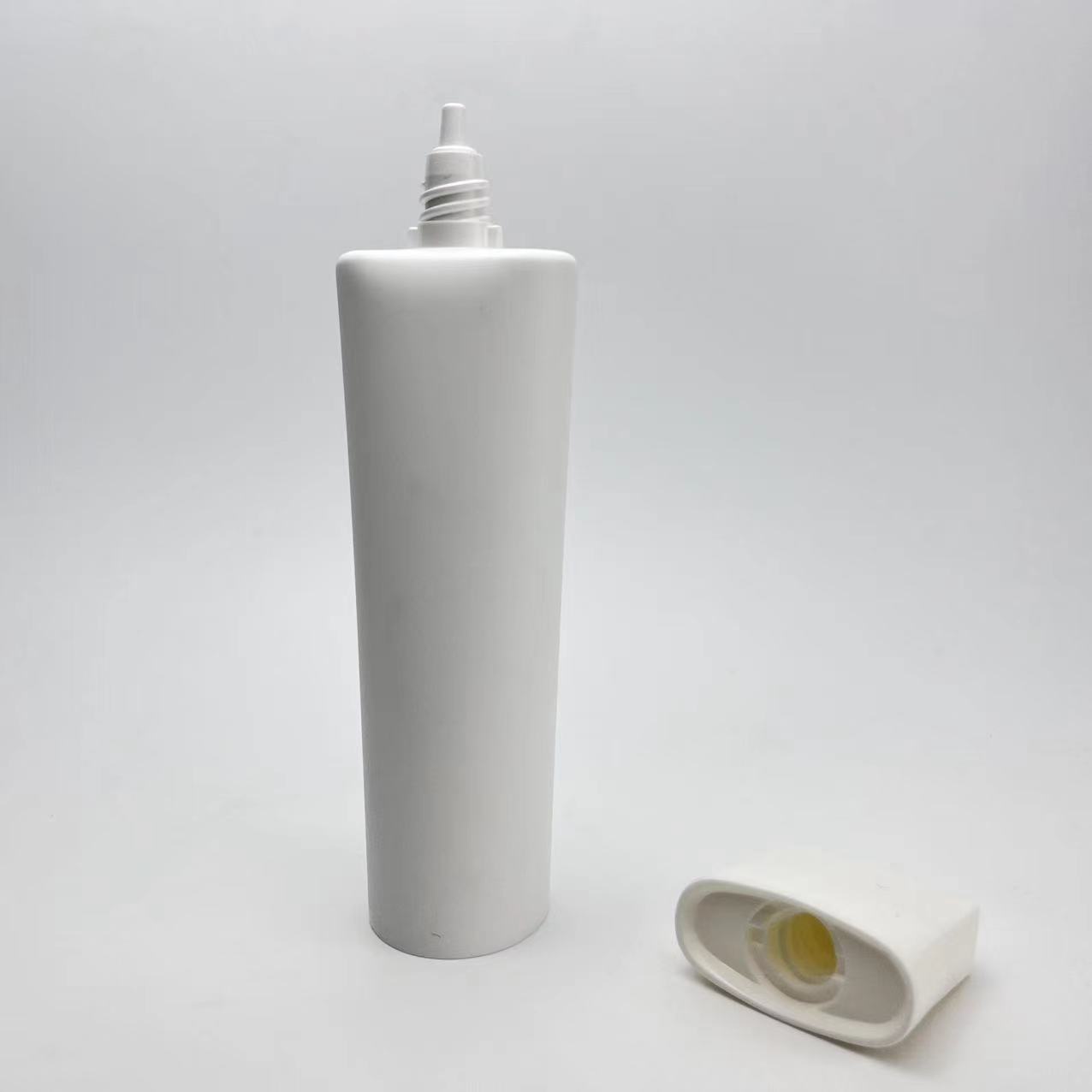 Dia 35mm Super Flat Oval Shape Plastic Tube with Screw Caps