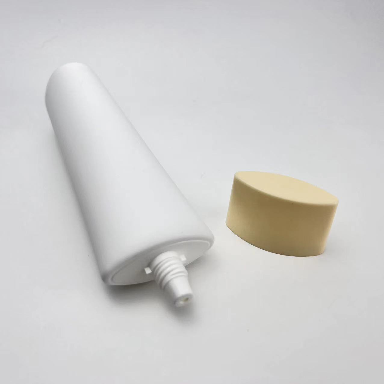Dia 35mm 50ml Oval Shape Tubes for CC Cream Packaging 