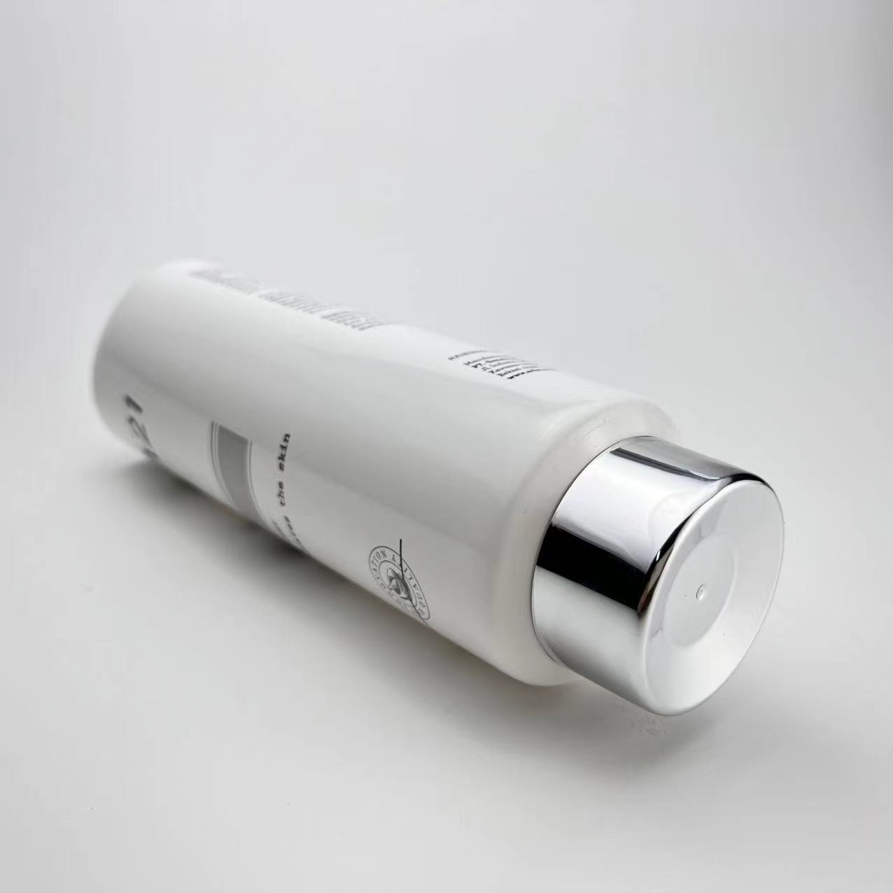 Dia.60mm 240g Plastic Tubes with Screw on Caps